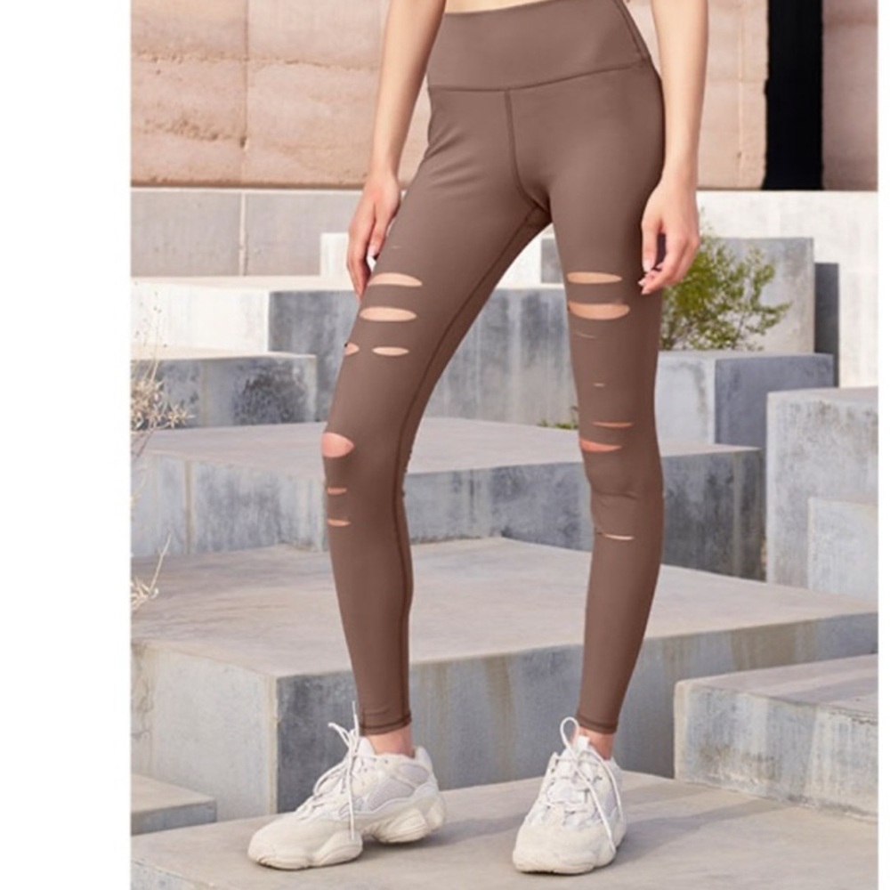 ALO Yoga Brown/Taupe Distressed Leggings